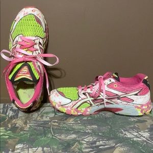 Asics Noosa Tri 6 Size 9